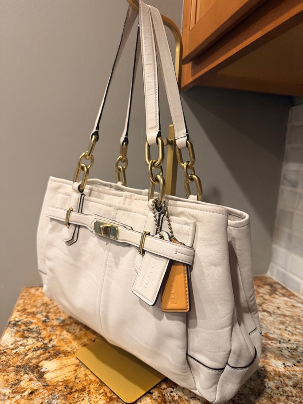 Coach Chelsea Jayden Carryall + Signature Wristlet Bundle circa 2012 - Picture 11 of 11